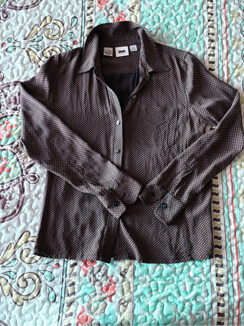DKNY Vintage Size 6 Fitted Silk Micro-Print Button-Down Shirt